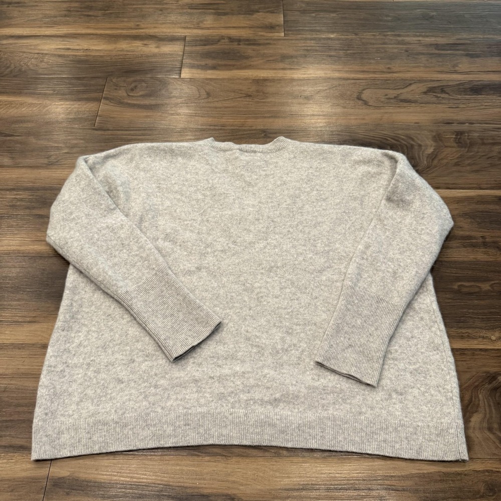 J.Crew Cashmere Sweater Womens M Gray 100% Cashmere V Neck Knit Pullover - Picture 2 of 6